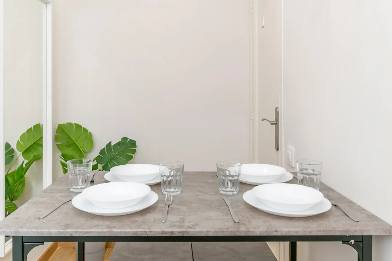 Hotel Calabria 234 Barcellona Spagna